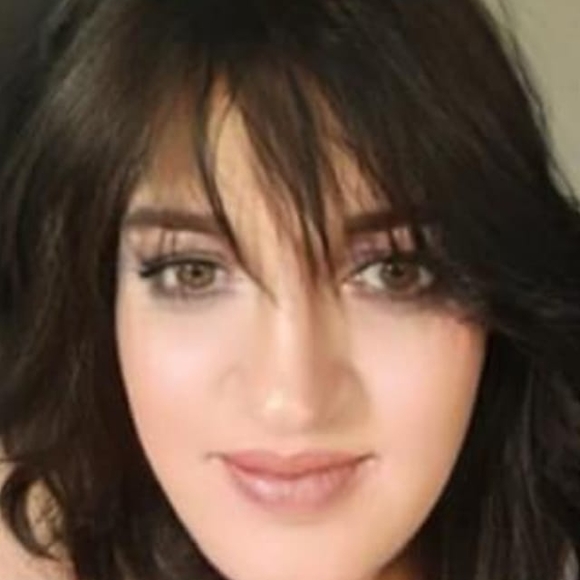 Meet your Posher, Anne - Picture 1 of 1